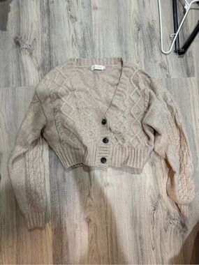 Cropped Cable Cardigan Sweater in Soft Beige